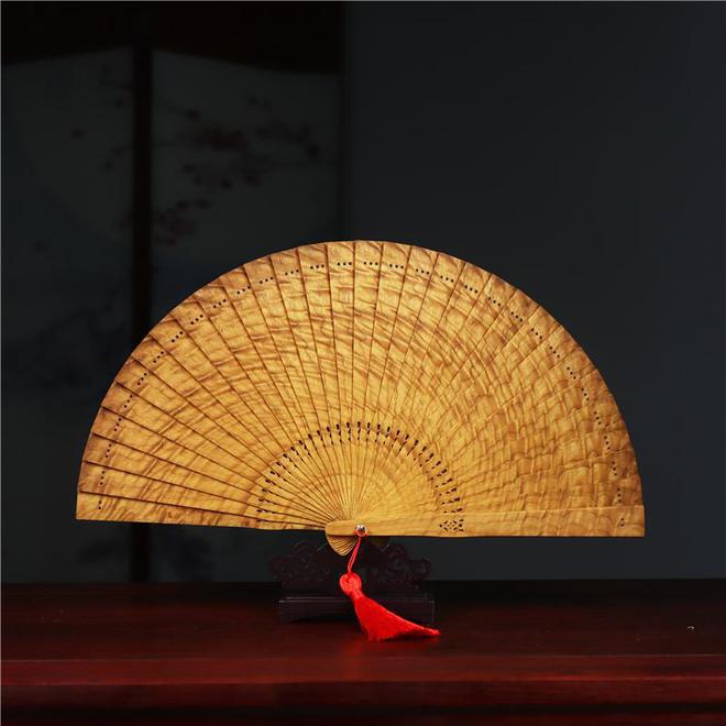 工藝美術(shù)師證書報考指南與收藏品鑒定評估服務(wù)解析